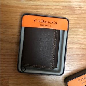 G.H. Bass & Co trifold brown wallet